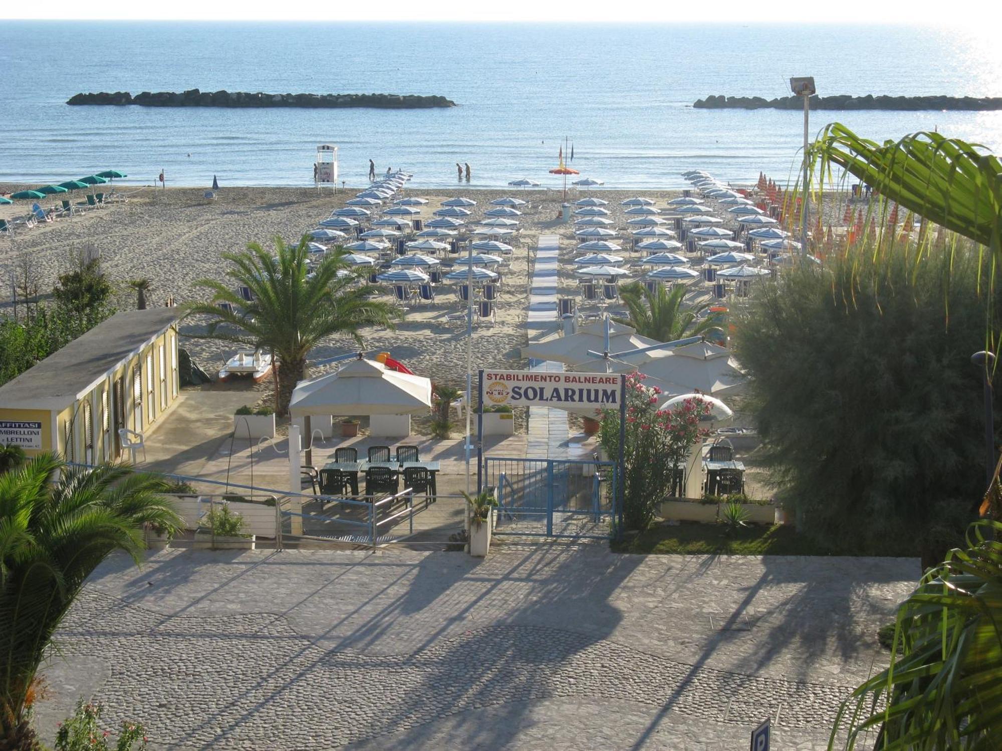 Solarium Hotel